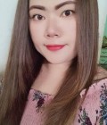 Dating Woman Thailand to Thailand : Kwanta, 38 years
